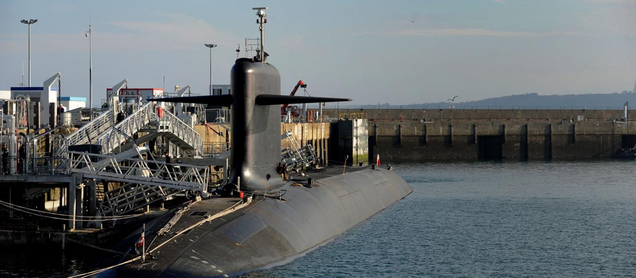 EIn französisches Atom-U-Boot in Île Longue (Archivbild). | AFP EIn französisches Atom-U-Boot in Île Longue (Archivbild).
