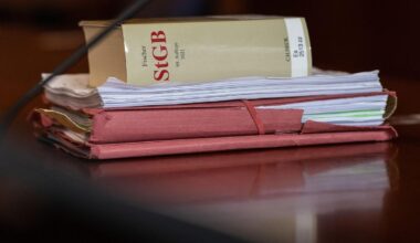 Mann missbraucht Stieftöchter und muss in Haft