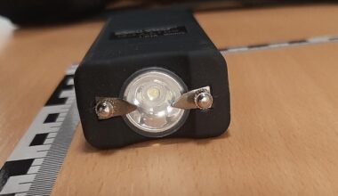 BPOL-HB: Mit getarntem Elektroschocker ins Flugzeug? - Unwissenheit schützt nicht vor ...