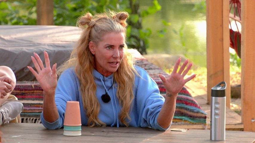 Giulia Siegel in "Der Promihof"