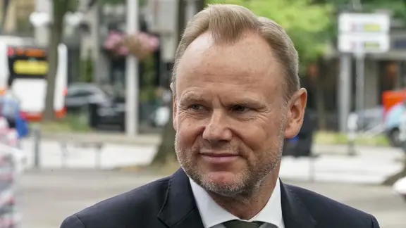 Porträt von Innensenator Andy Grote.