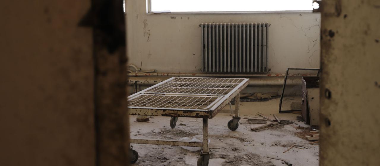 Ein Patientenzimmer des Harasta Militärkrankenhauses in Damaskus, Syrien.