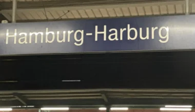 S-Bahntunnel Harburg: Frau aus Tunnel gerettet