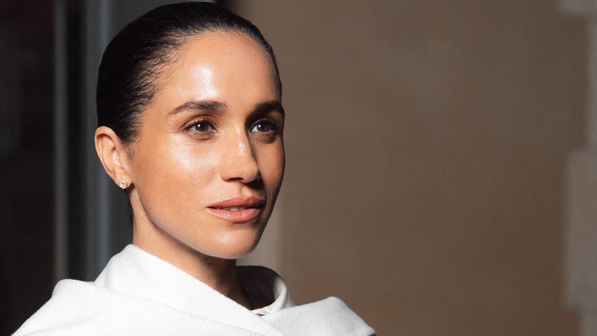 Herzogin Meghan: Sie besuchte die Balenciaga-Show auf der diesjährigen Paris Fashion Week. Herzogin Meghan: Sie besuchte die Balenciaga-Show auf der diesjährigen Paris Fashion Week.