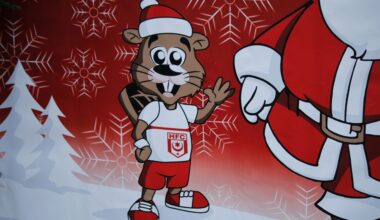 HFC-Weihnachtsmarkt mit Lampion-Umzug durchs Stadion