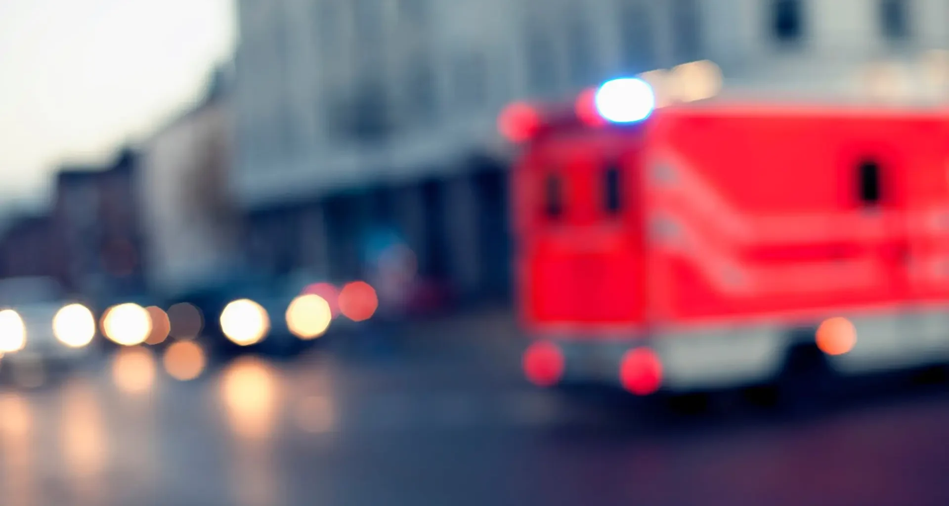 Hannover: Radfahrer nach Unfall mit Stadtbahn in Lebensgefahr