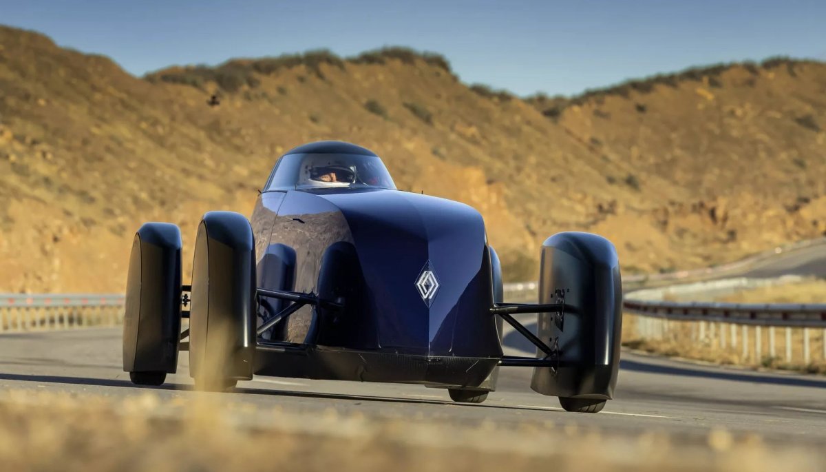 Renaults elektrisches Rekordfahrzeug fährt über 1000 Kilometer ohne Ladestopp