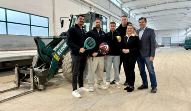 Dieser Unternehmer steigt bei Harsewinkels Padel-Halle ein