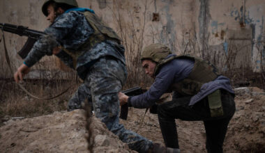 Warum fliehen derzeit so viele ukrainische Soldaten aus der Armee?