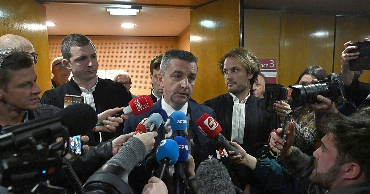 Sexskandal in Frankreich - Haftstrafe für Bürgermeister