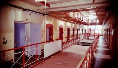 Ludwigshafen: Betrunken auf gestohlenem E-Scooter unterwegs – Haftbefehl vollstreckt