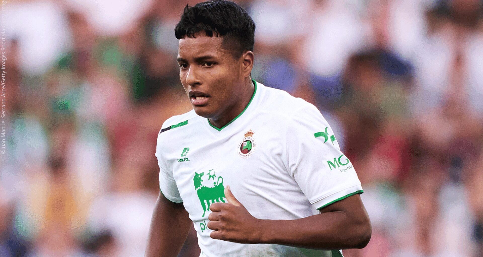 Stuttgart holt Stürmer Arévalo