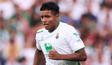 Stuttgart holt Stürmer Arévalo