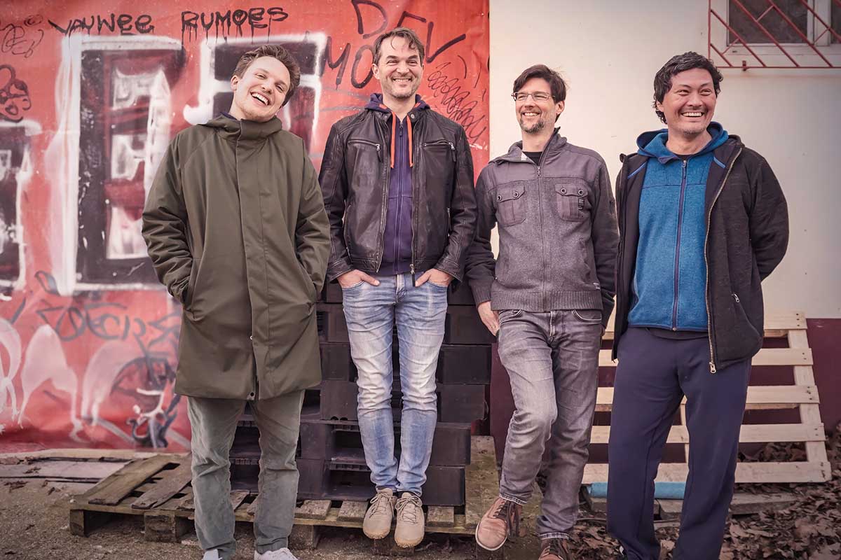 Jonas Sorgenfrei: "Cracks in the Silence"-Albumrelease-Konzert in der INSEL Wuppertal - blickfeld