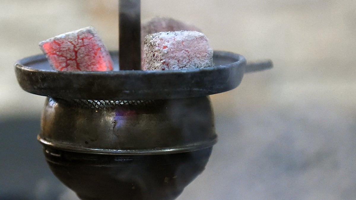 Berlin: Unbekannte dringen in Shisha-Laden ein – und lösen Explosion aus