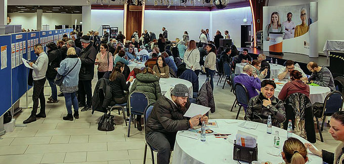 Job-Speed-Dating mit Ticket in den Arbeitsmarkt