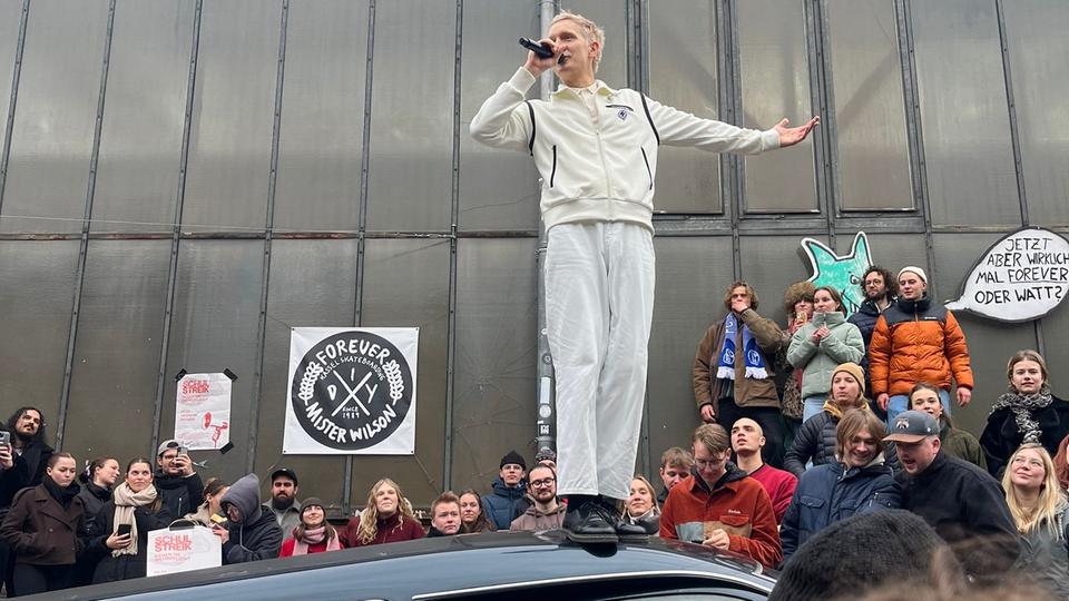 Feuer in Seniorenheim in Gießen - ein Mensch stirbt ➤ Hessen am Morgen: Die Nachrichten im Ticker - hessenschau.de