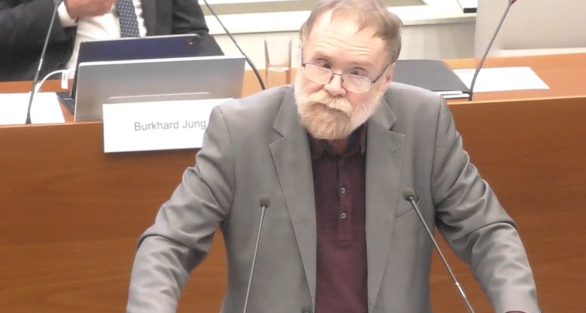 Vorstoß der Linksfraktion zu Kosten der Unterkunft und Heizung scheitert im Stadtrat + Video · Leipziger Zeitung