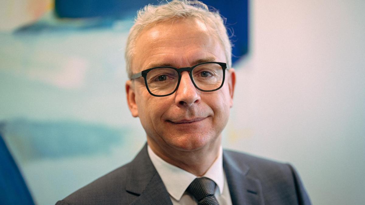 Landkreis Karlsruhe blickt auf bewegte Zeiten und finanzielle Herausforderungen