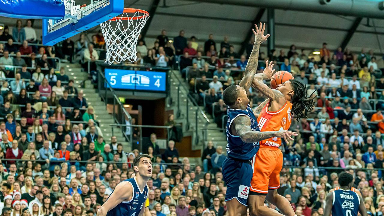 Basketball-Bundesliga: Niners Chemnitz ringen Syntainics MBC im Ostknaller nieder