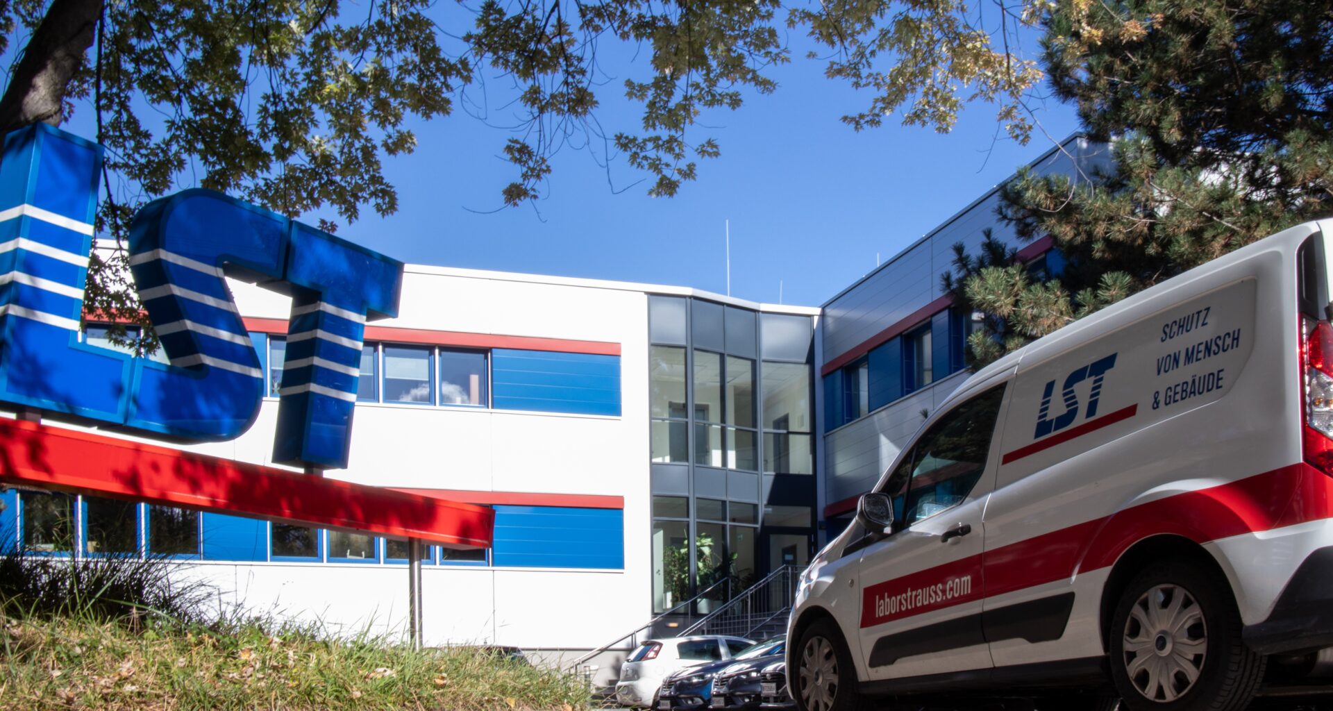 LST-Deutschland GmbH | i-Magazin