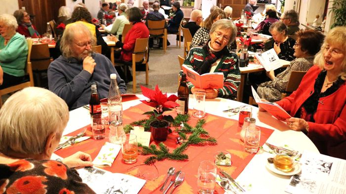 Heiligabendfeier in Fellbach: Der Widerstand wächst trotz Weihnachtsfrieden