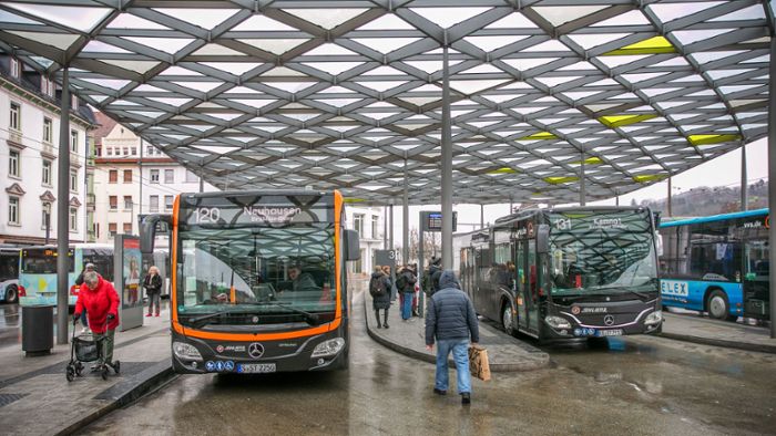 Busfahren in Ostfildern: Schapanesen und Jugend fordern Erhalt der Bustakte