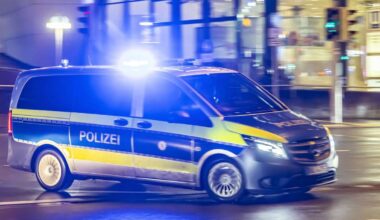 Angriff in Esslingen: Unbekannte verfolgen 16-Jährigen auf Nachhauseweg und schlagen auf ihn ein
