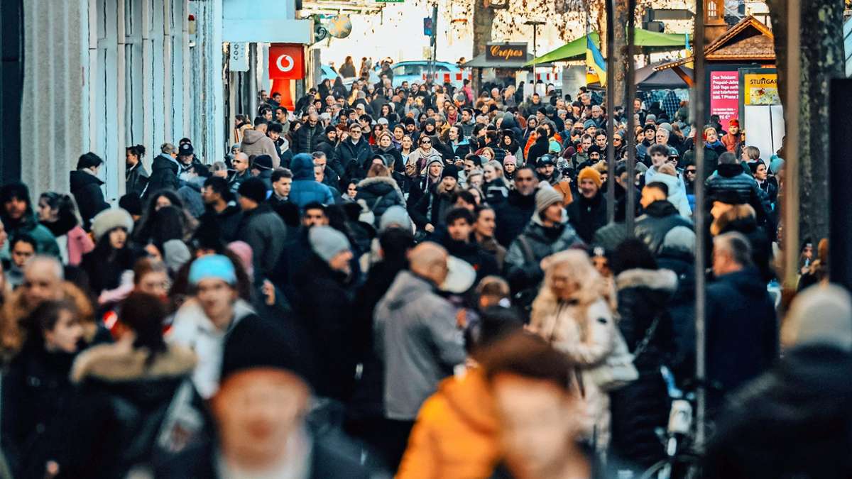 Königstraße Stuttgart: Endspurt zum Jahreswechsel – klingeln jetzt endlich die Kassen der Händler?