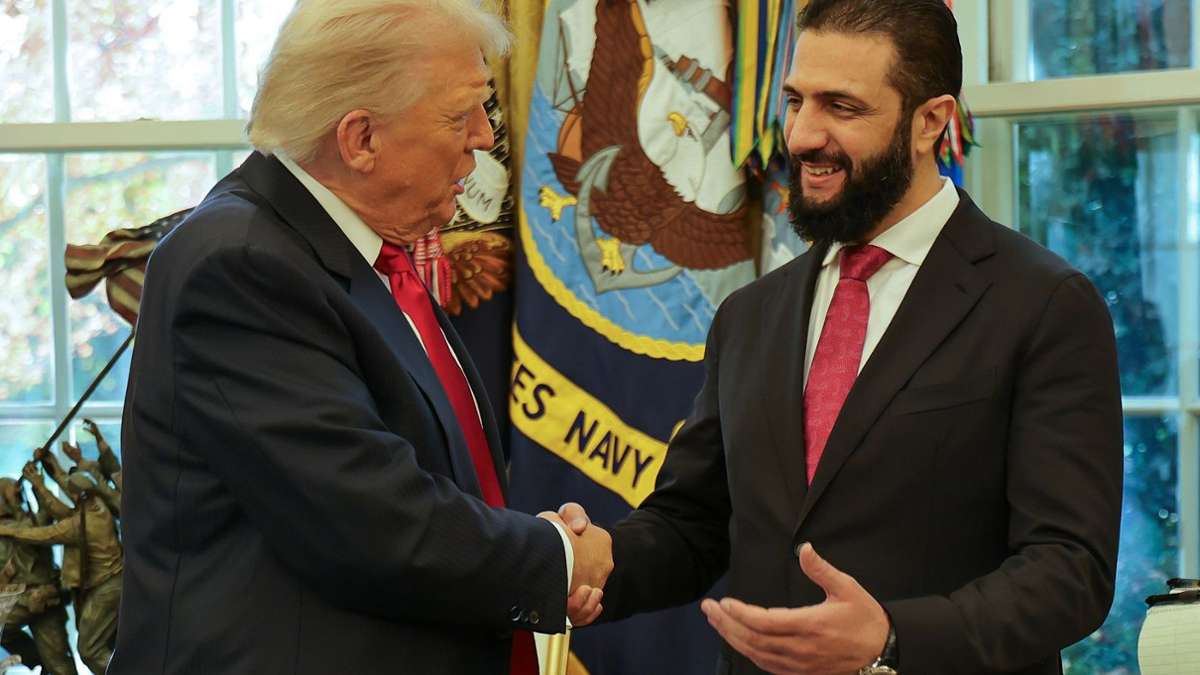 Vergeltung gegen den IS: Trumps Kehrtwende: USA blasen Rückzug aus Syrien ab