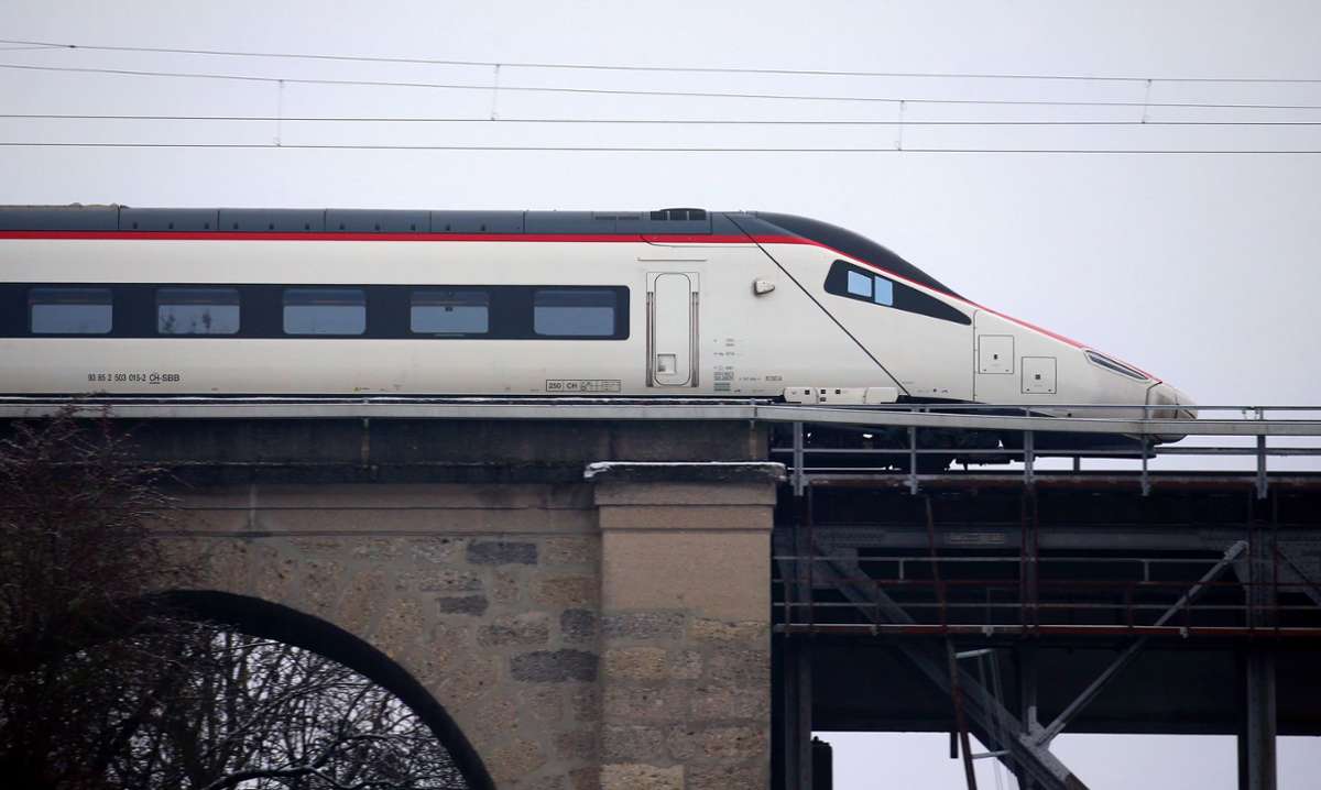 Fahrplanänderungen: Züge werden 2026 zwischen München und Allgäu ausgebremst - Bayern