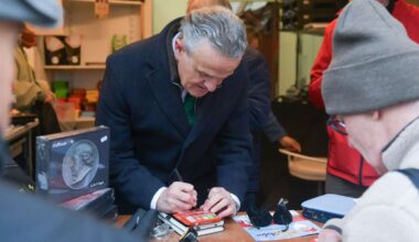 Weihnachtsmann & Co.: Erfolgreicher Weihnachtsmarkt für die gute Sache