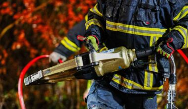 Brand in Stuttgart: Feuer bricht in Küche aus – Bewohner schwer verletzt - Stuttgart