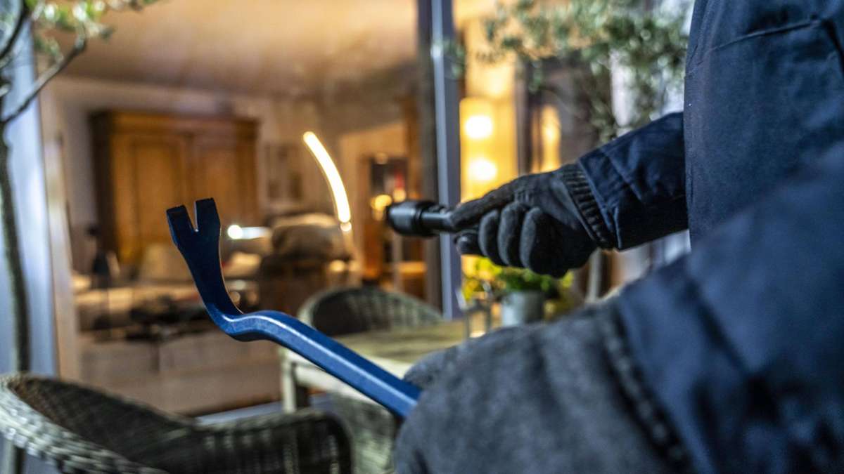 Kreis Esslingen: 8 Einbrüche in zwei Tagen im Kreis – Erneut Einbruch in Leinfelden-Echterdingen - Kreis