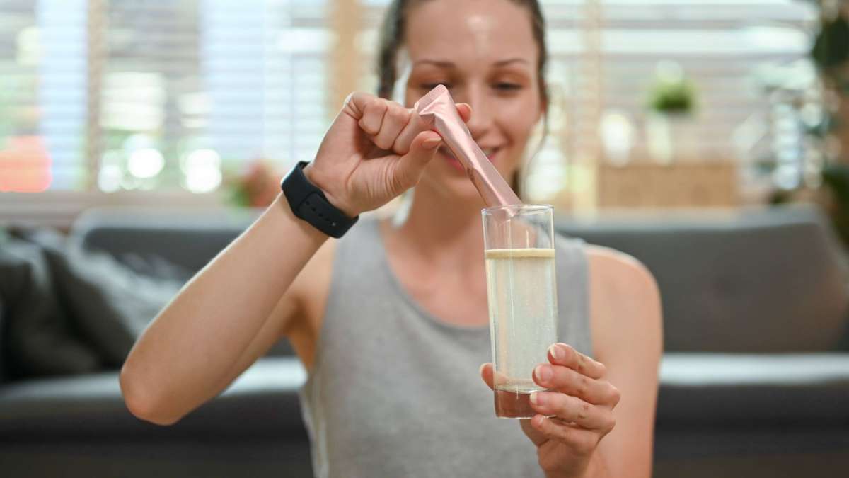 Anti Aging: Straffe Haut durch Kollagenpulver – kann man Schönheit trinken?