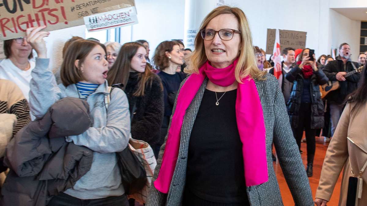 Bürgermeisterwahl in Stuttgart: AfD steht Bürgermeisterposten zu – doch die FDP-Frau tritt wieder an