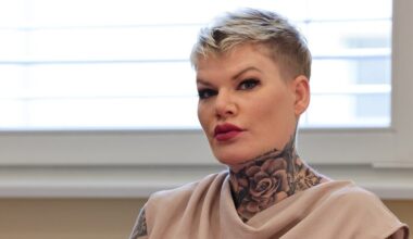 Nach Hitlergruß-Urteil: Sängerin Melanie Müller erneut in Leipzig vor Gericht