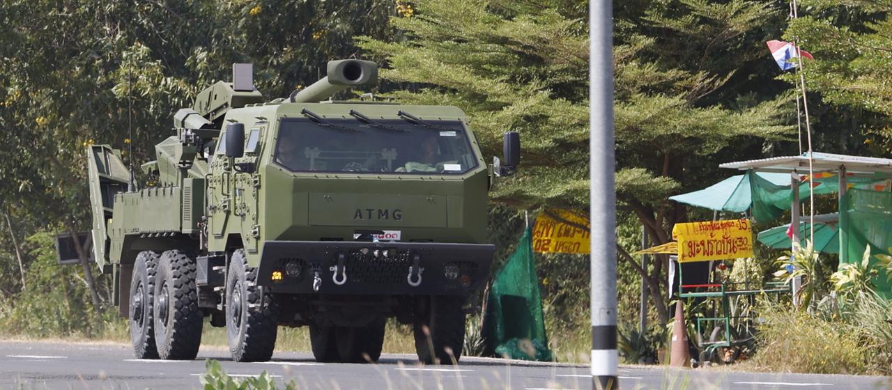 Ein Militärfahrzeug in Thailand. | EPA Ein Militärfahrzeug in Thailand.