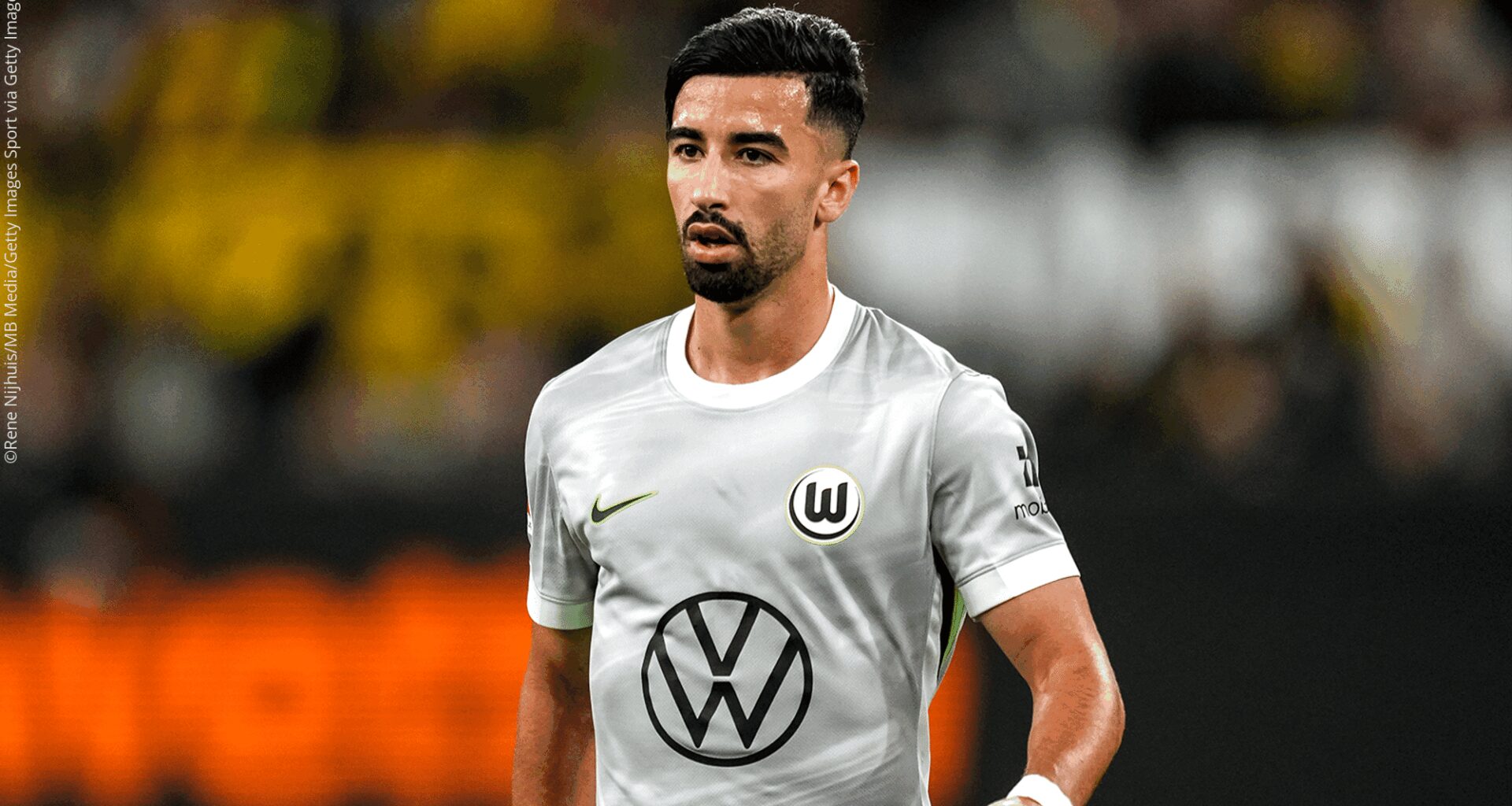 Amoura geht angeschlagen vom Platz