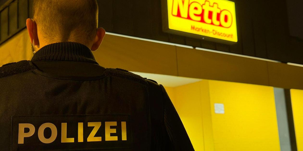 Mann überfällt Netto in Zerzabelshof