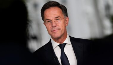 Washington: NATO-Generalsekretär Mark Rutte lächelt in die Kamera.