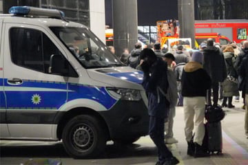 Stuttgart: Sperrung am Stuttgarter Hauptbahnhof: Röntgengerät bringt Entwarnung