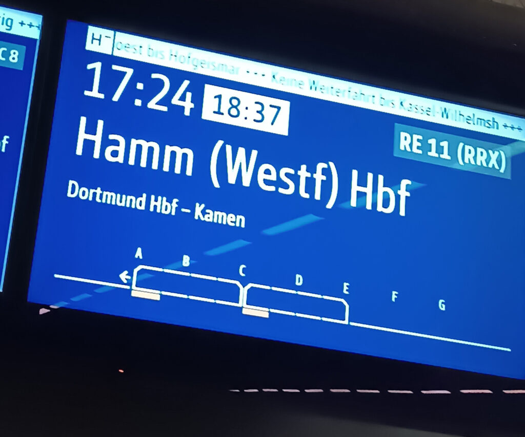 Verspätungen bei der Deutschen Bahn, zwischen Bochum und Münster keine Seltenheit. (c) Leah Kenedi