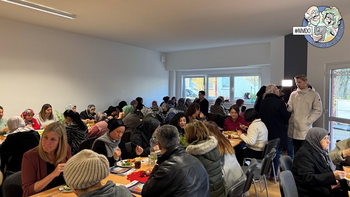 POL-OB: Volles Haus bei #NMDO-Premiere - Großer Zulauf beim jüngsten Nachbarschaftstreff von pro wohnen international e. V.