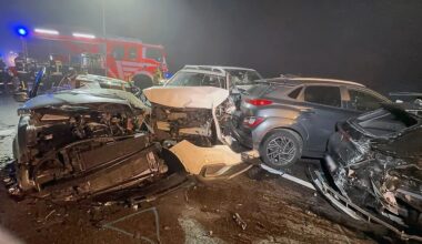 Mannheim Viernheim: Auffahrunfall auf der A6 sorgt für Vollsperrung in der Nacht