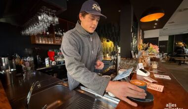 Fertig! In diesem Cappucchino steckt jede Menge Herzblut! (Foto: Bührke)