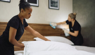 Formelle Erleichterungen für Nicht-EU-Arbeitsgenehmigungen - SWZ