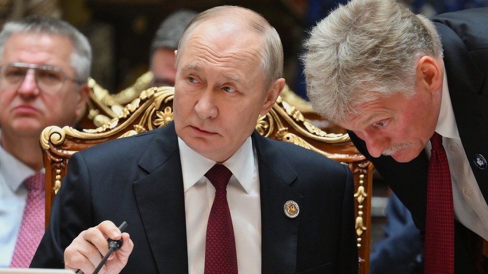 Dienstag: Kreml erteilt Weihnachts-Waffenruhe eine Absage