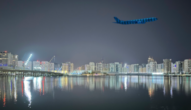 Condor fliegt von Berlin und Frankfurt nach Abu Dhabi - und bandelt mit Etihad an