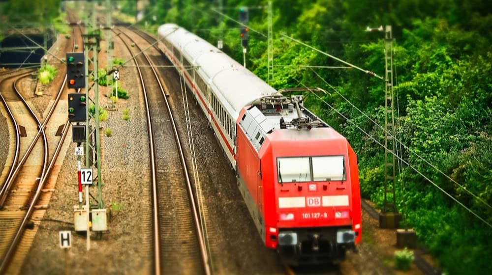 Eisenbahn von Dresden nach Liberec soll elektrisch fahren